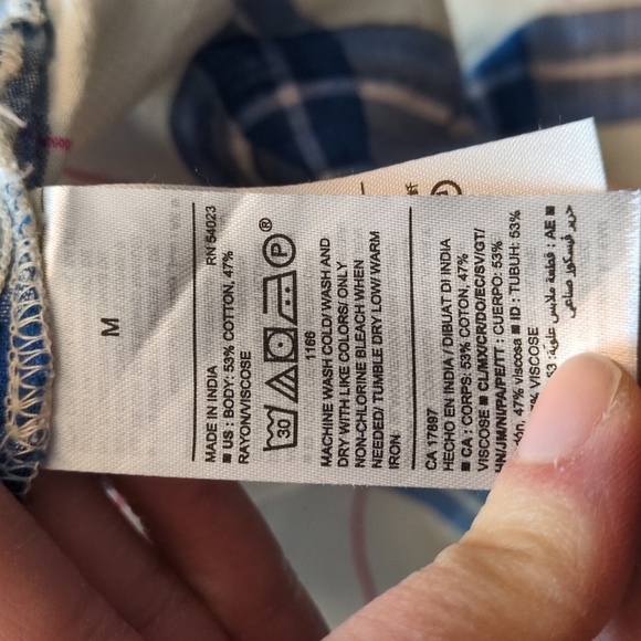 Old Navy White And Blue Plaid Tank Size Medium - Picture 5 of 5